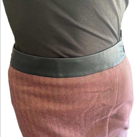 NWT The Limited Maroon midi fitted pencil skirt size 00P - Picture 3 of 14